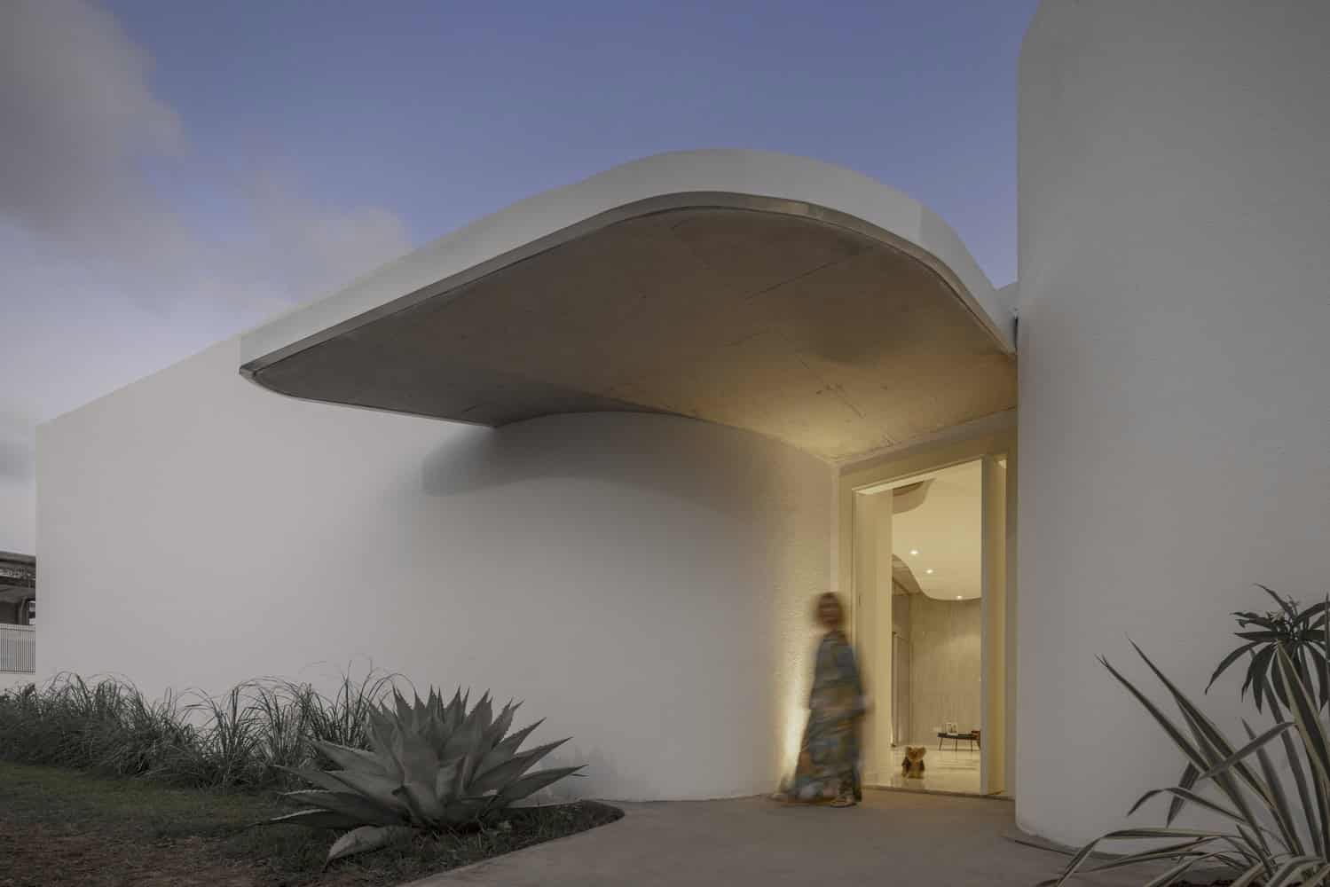 Villa LL by Mohamed Amine Siana in Casablanca, Morocco Villa LL by Mohamed Amine Siana in Casablanca, Morocco