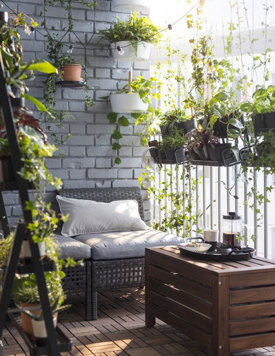 Balcony storage: here are our best ideas