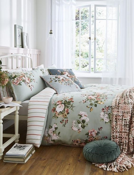 Spring into Style with These Home Decor Must-Haves