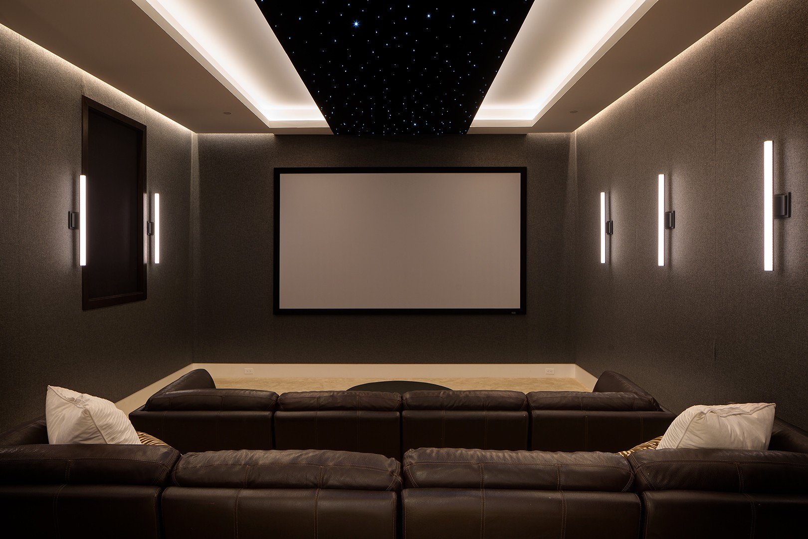 18 Contemporary Home Theater Designs for a Cinematic Escape