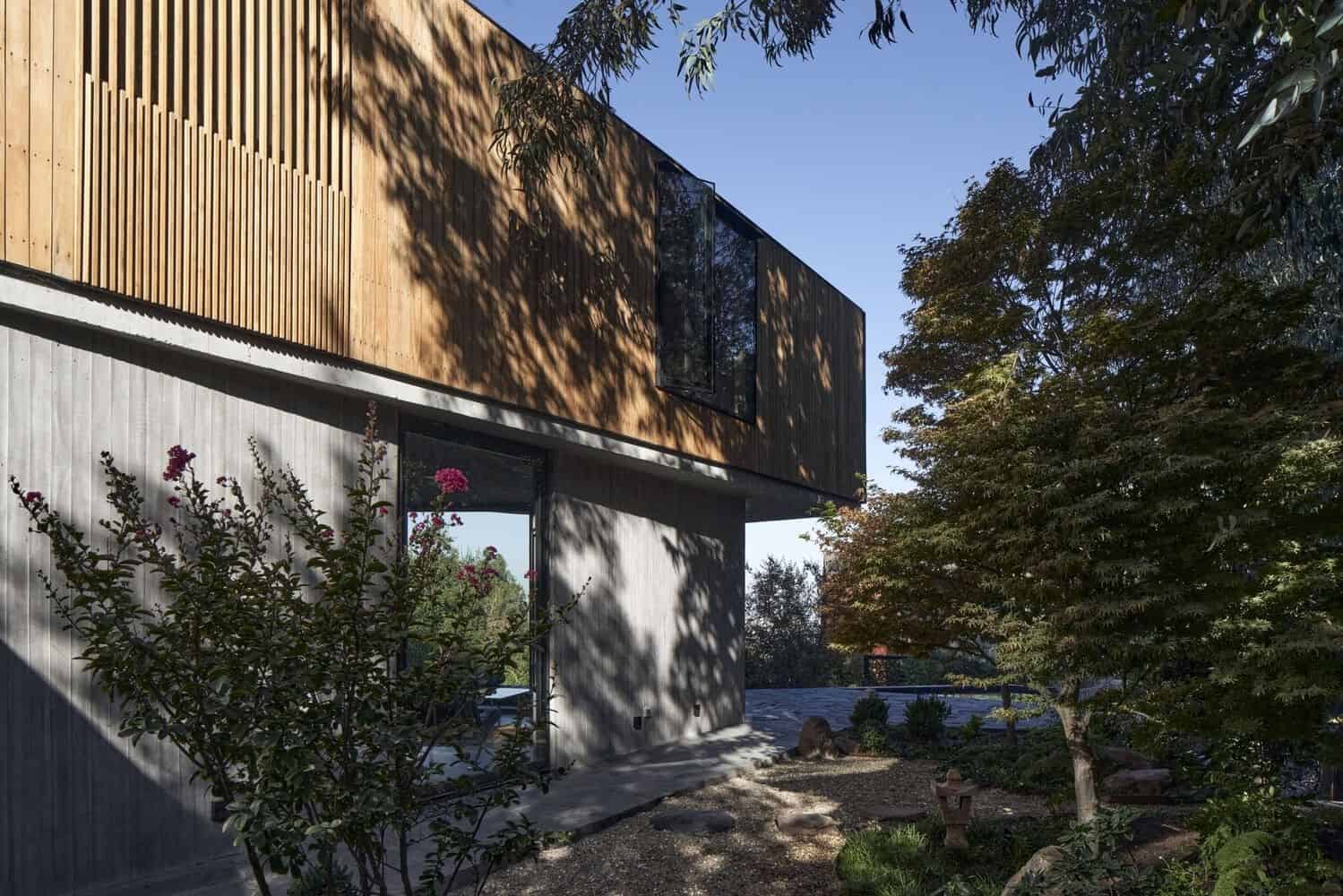 Casa Arca by Gonzalo Iturriaga Atala in La Reina, Chile