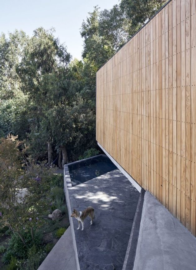 Casa Arca by Gonzalo Iturriaga Atala in La Reina, Chile