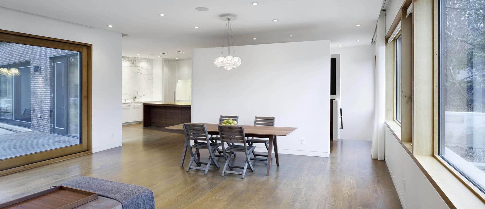 Courtyard House by Studio JCI in Toronto, Canada Courtyard House by Studio JCI in Toronto, Canada