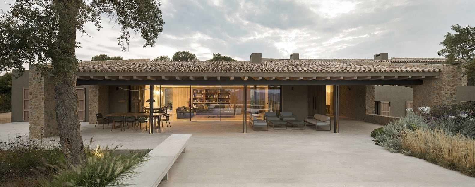 House in Costa Brava by GCA Architectes in Spain House in Costa Brava by GCA Architectes in Spain