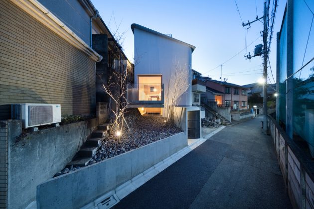 House in Zenpukuji by aoyagi design in Japan