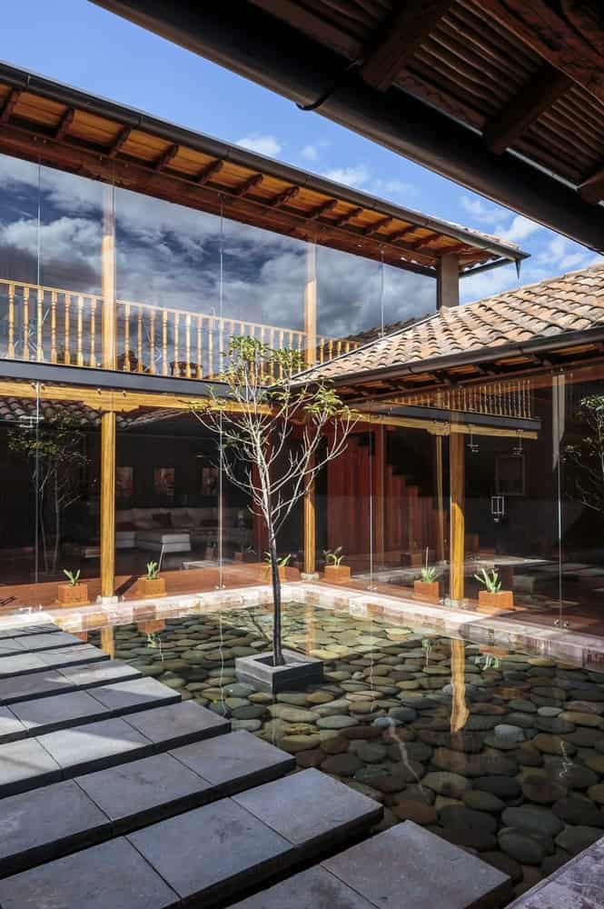 Loma House by Iván Quizhpe Arquitectos in Cuenca, Ecuador Loma House by Iván Quizhpe Arquitectos in Cuenca, Ecuador