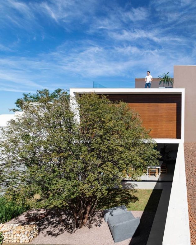 Sabara Residence by Padovani Arquitetos Associados in Campinas, Brazil