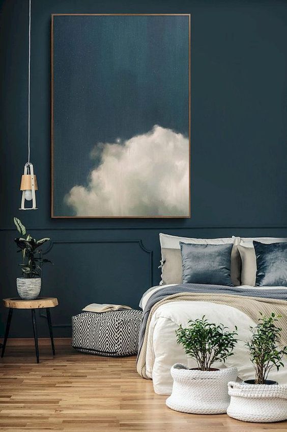 A bedroom with a wonderful blue decor that will enchant you