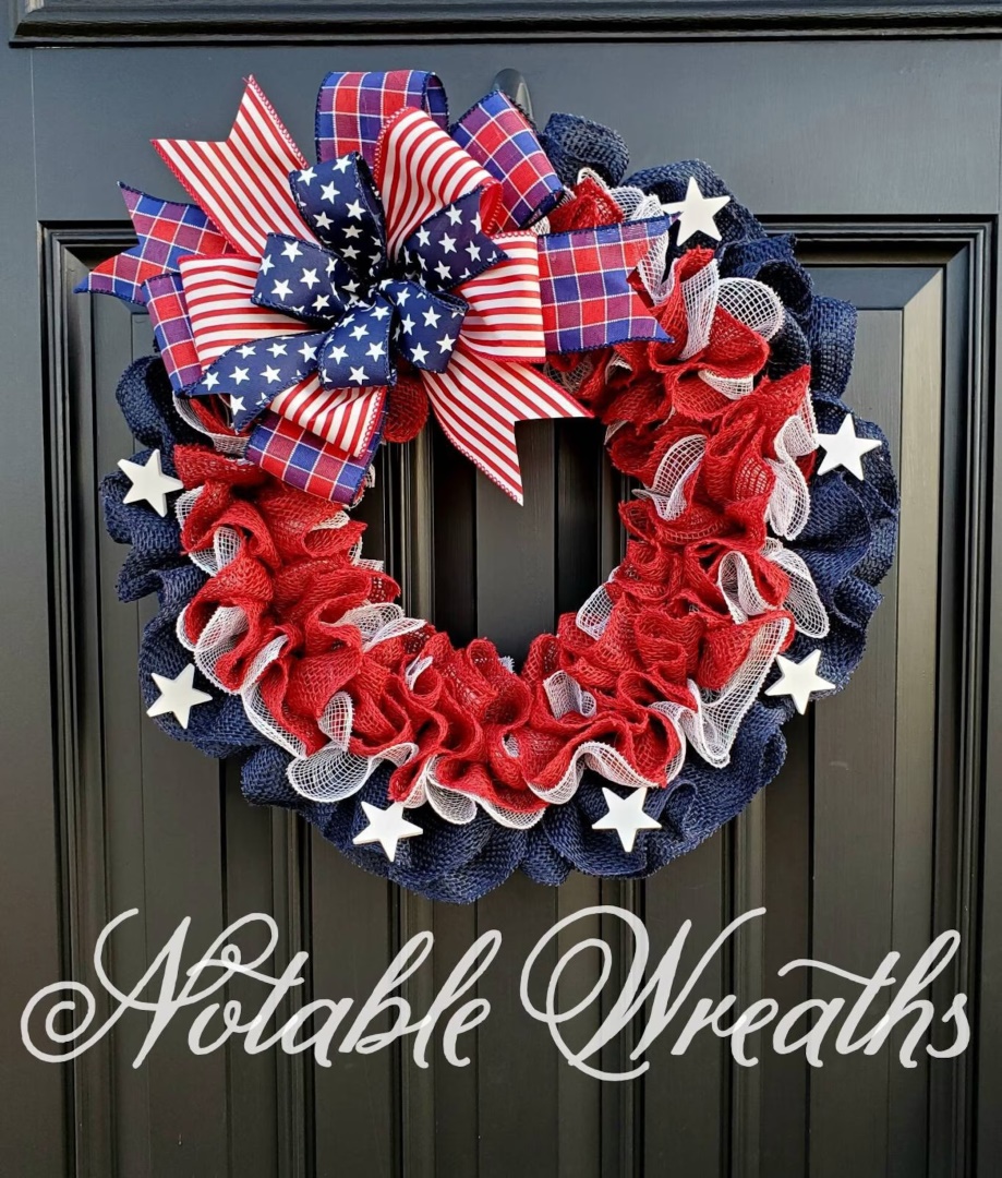 16 Gorgeous 4th of July Wreath Designs to Honor the Red, White, and Blue