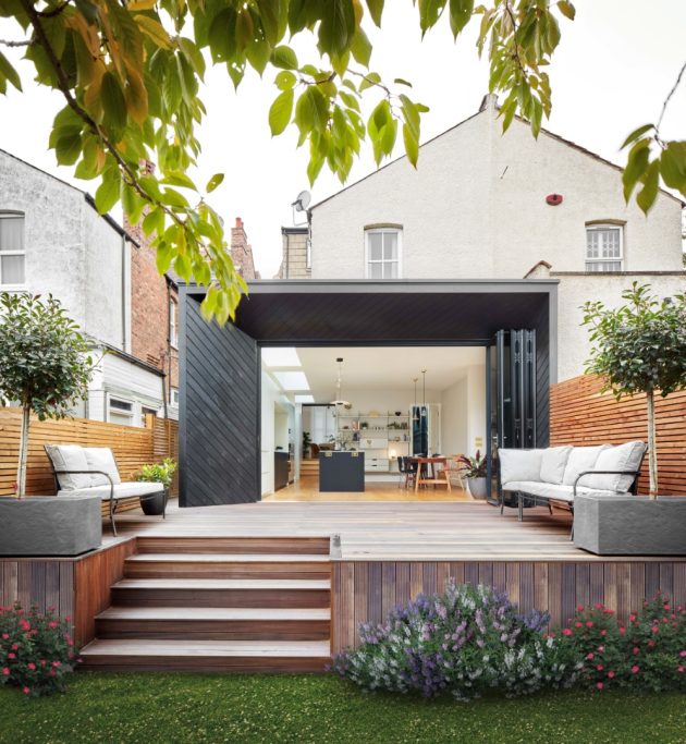 17 Inspiring Contemporary Deck Designs for Your Outdoor Oasis