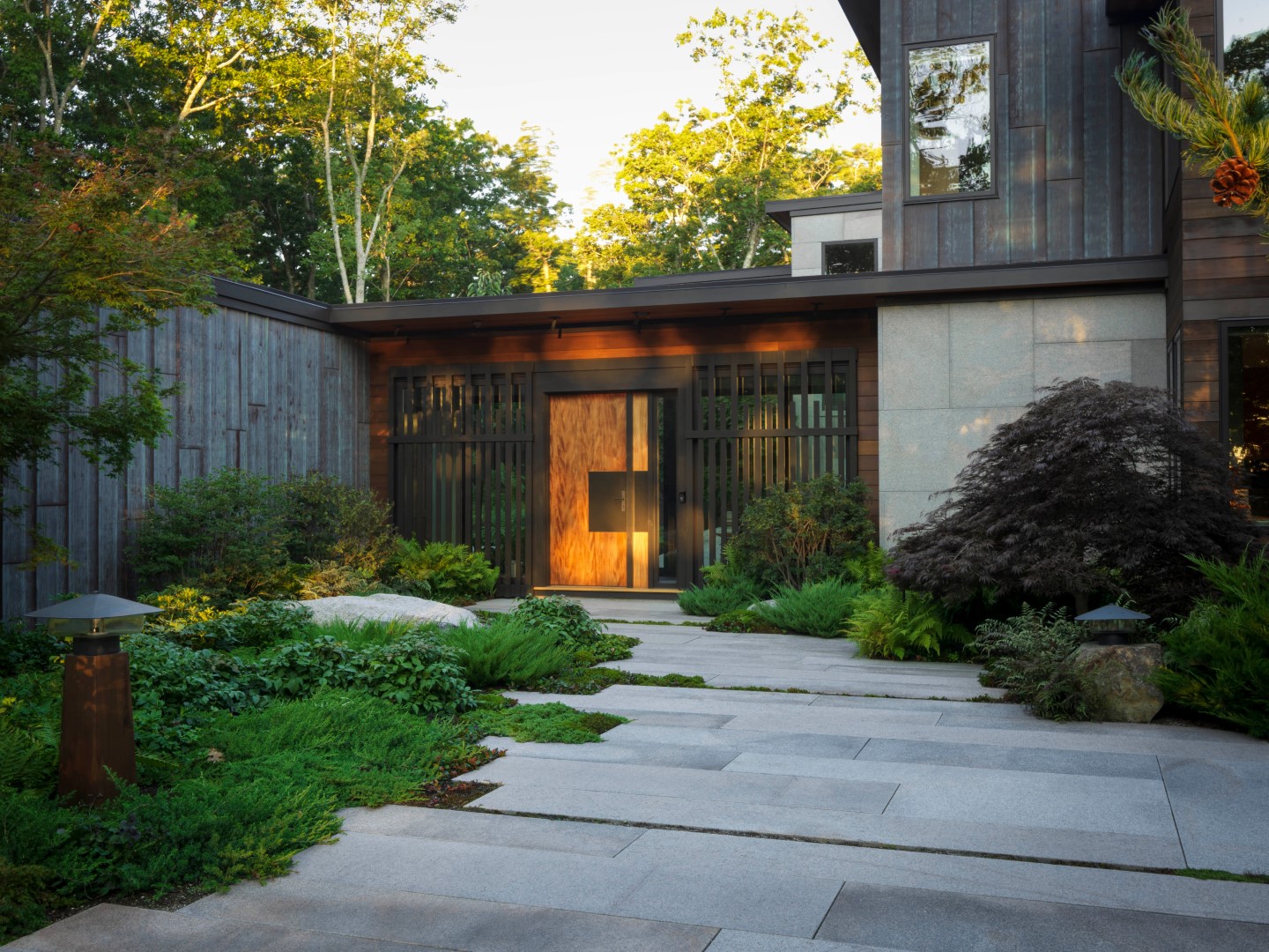 18 Captivating Contemporary Entrance Designs That Welcome in Style