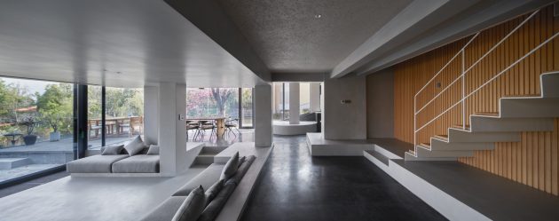 House Rooted in the Soil by KiKi ARCHi in Kunming, China