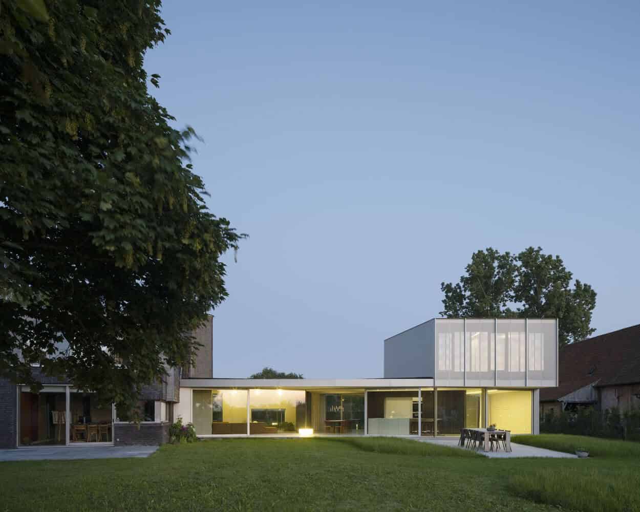 House WADD by BASIL architecture in Belgium House WADD by BASIL architecture in Belgium