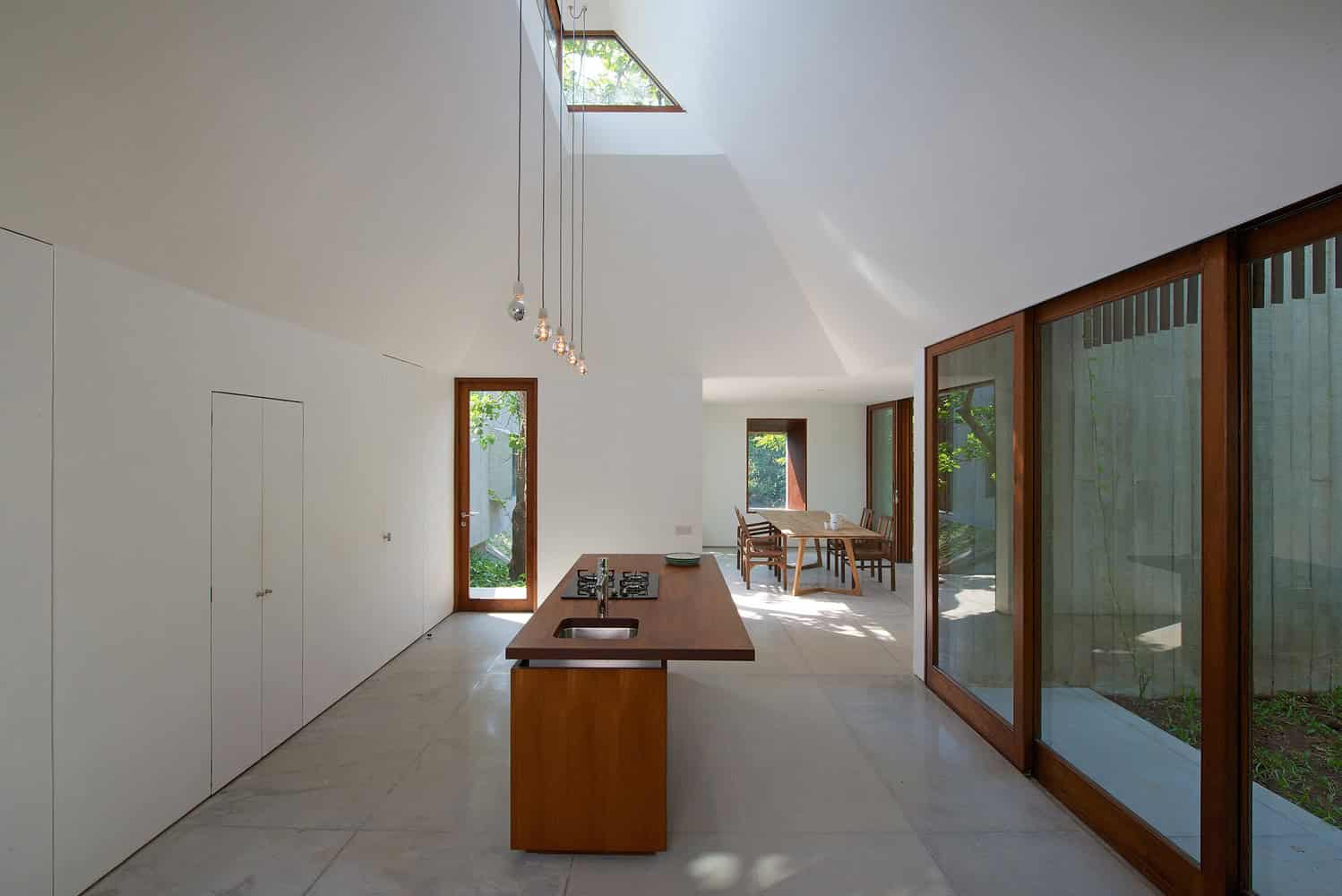 House on a Stream by Architecture BRIO in Alibaugh, India House on a Stream by Architecture BRIO in Alibaugh, India