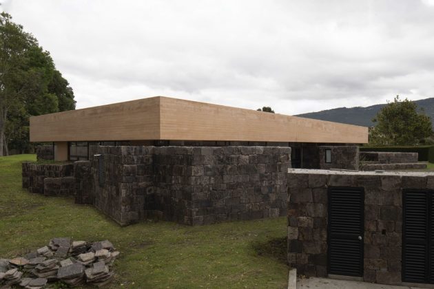 Lintel House by Palafito Arquitectura in Chia, Colombia
