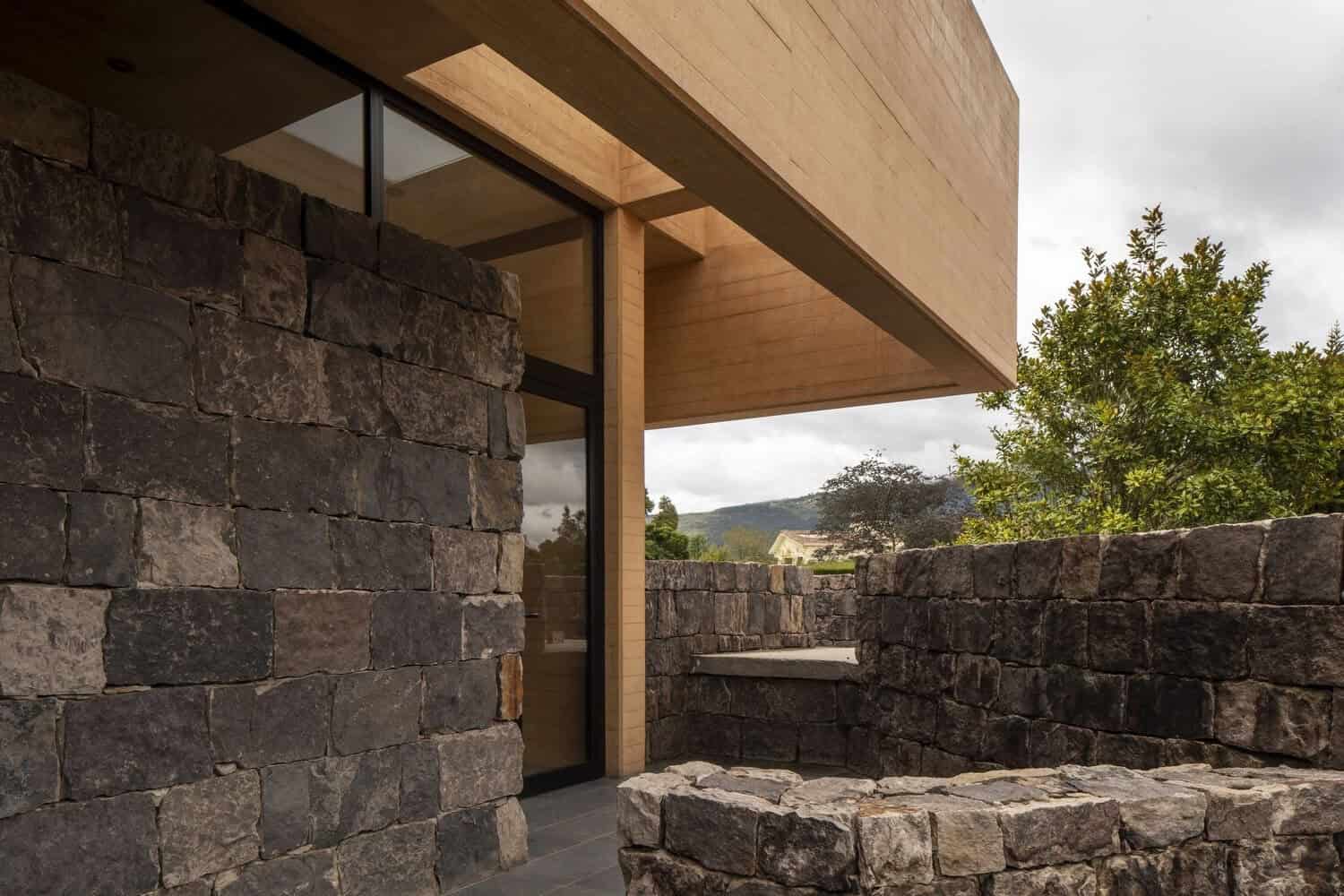 Lintel House / Palafito Arquitectura / Colombia Lintel House / Palafito Arquitectura / Colombia