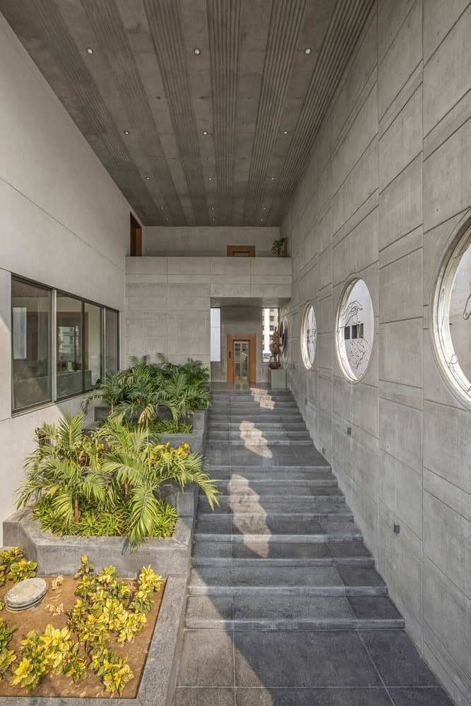 Madhuvilla - The Concrete House by K.N. Associates in Vadodara, India