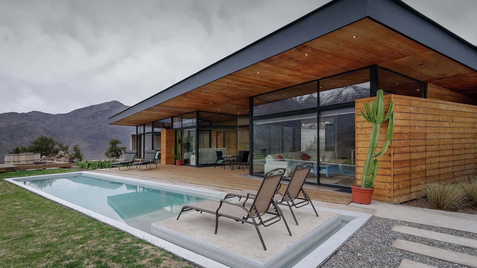 San Esteban House by Bedodostudio in Chile San Esteban House by Bedodostudio in Chile