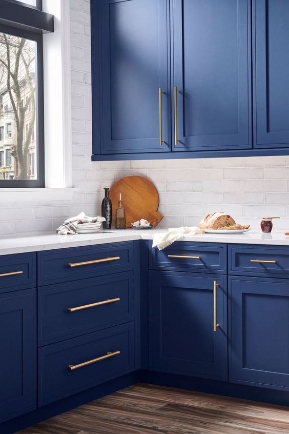 Unveiling the Most Desirable Kitchen Cabinet Colors for 2023 - Embrace the Beauty of Your Cooking Space
