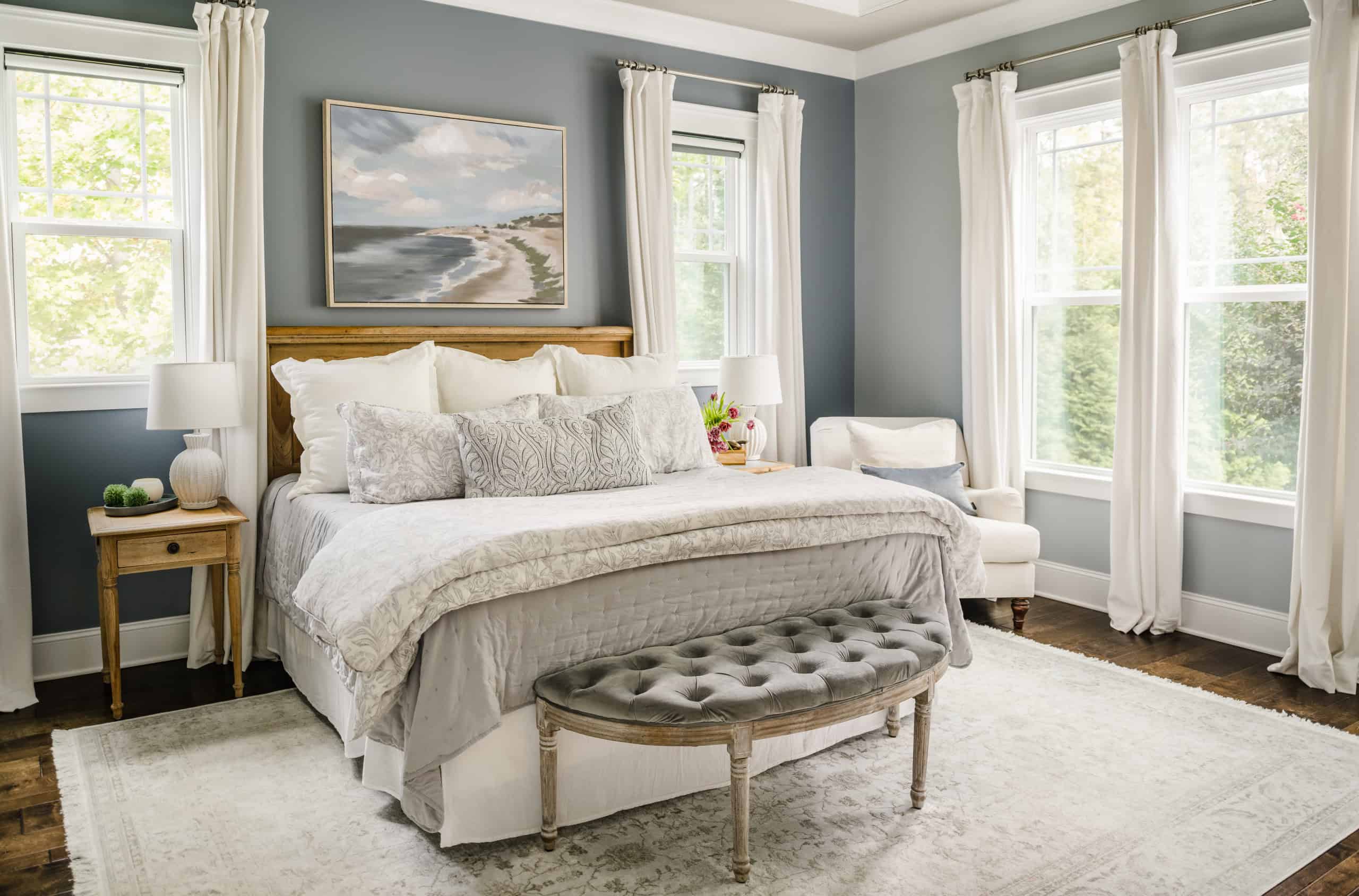 15 Cozy and Timeless Traditional Bedroom Designs
