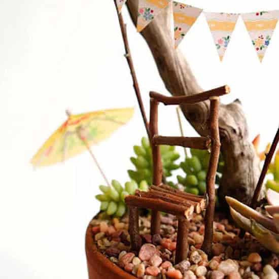 5. DIY Tiny Bunting 5. DIY Tiny Bunting