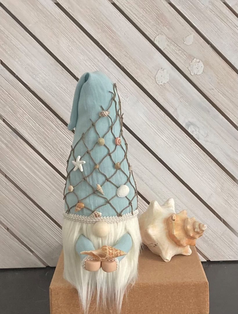 6. Aqua Beach Gnome 6. Aqua Beach Gnome