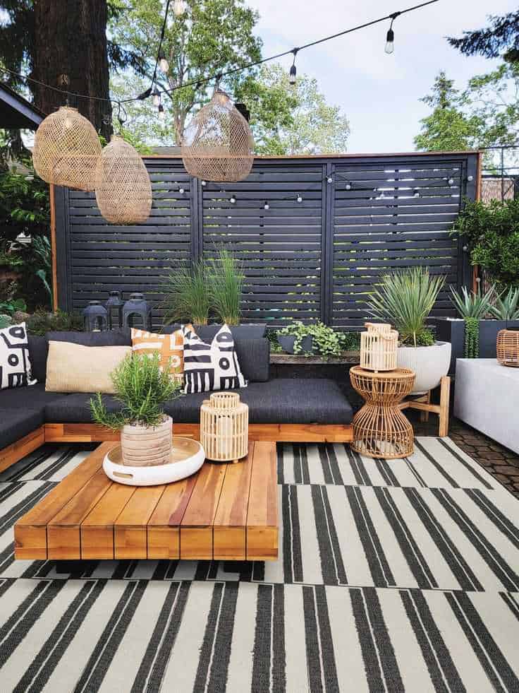 6 Must-Have Lighting Fixtures to Elevate Your Deck or Patio Experience