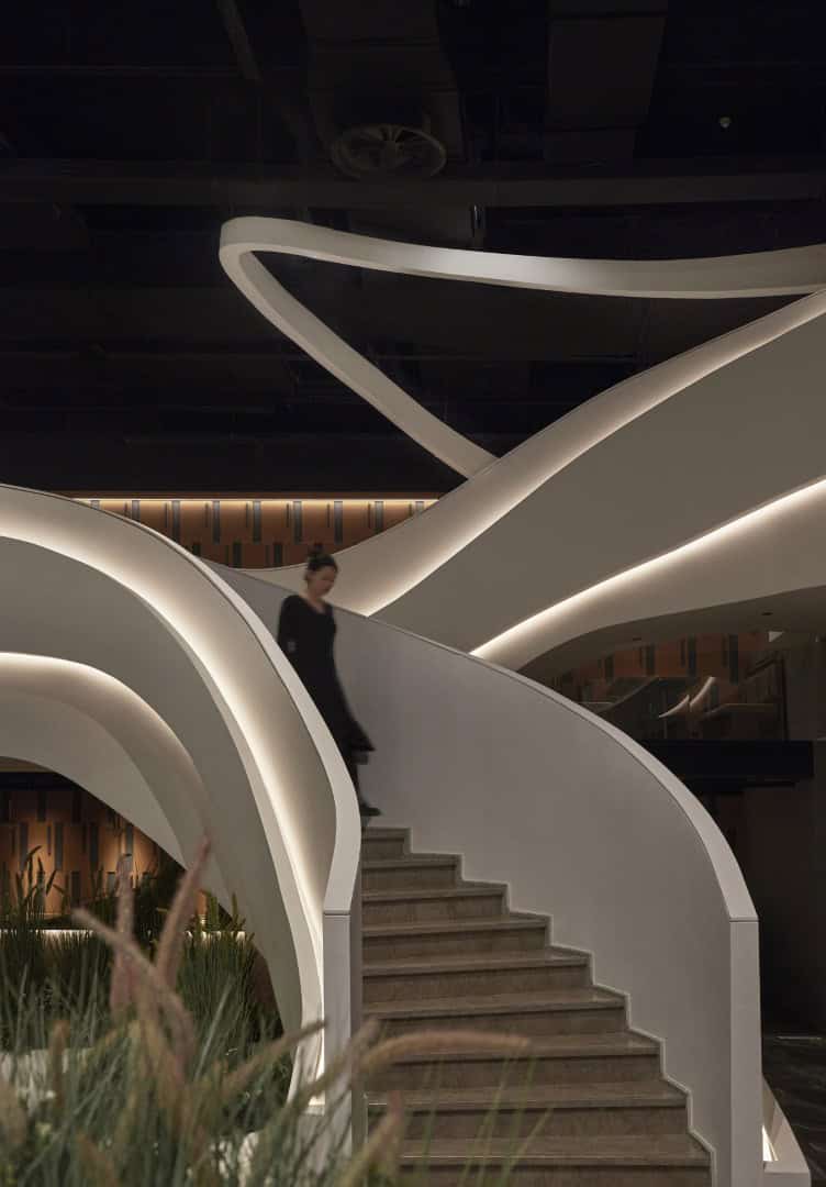 Zhongmeishan self-service BBQ PLUS by FUNUN LAB: Sculptural Dining in Beijing Zhongmeishan self-service BBQ PLUS by FUNUN LAB: Sculptural Dining in Beijing