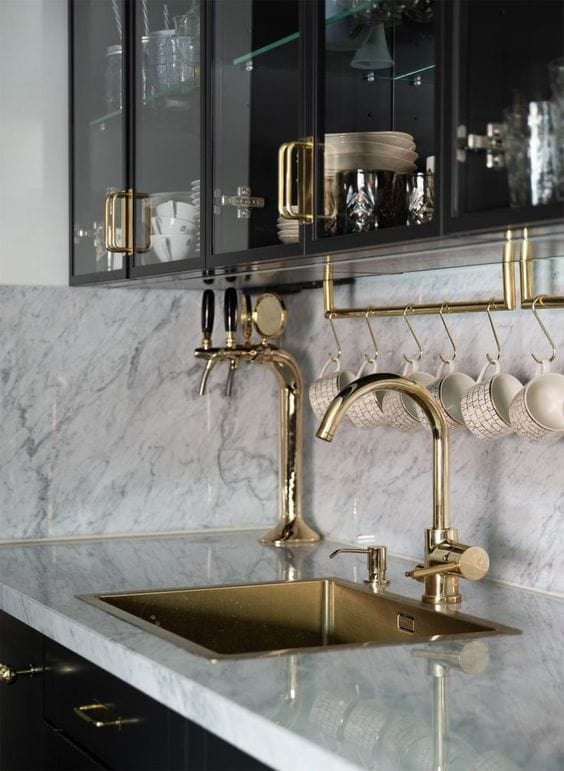 Captivating Colors to Pair with Black Captivating Colors to Pair with Black