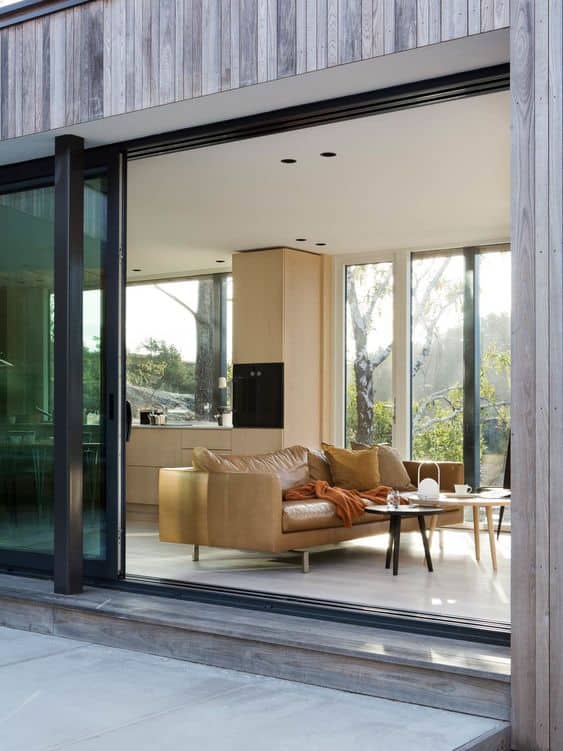 Tips for Decorating Your Summer Retreat with a Clean Aesthetic Tips for Decorating Your Summer Retreat with a Clean Aesthetic