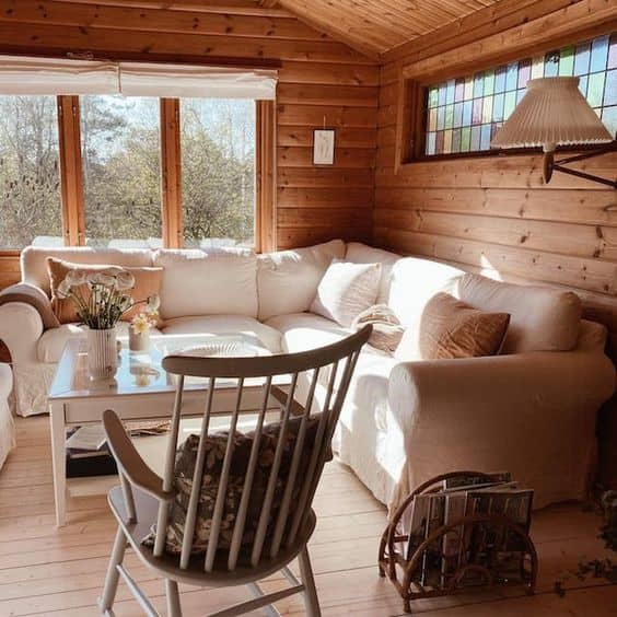 Tips for Decorating Your Summer Retreat with a Clean Aesthetic Tips for Decorating Your Summer Retreat with a Clean Aesthetic