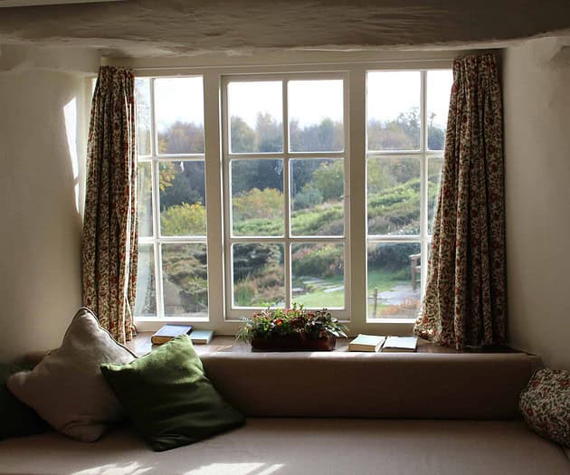 Escape the Window Pitfalls: 6 Surprising Reasons You Can't Afford to Delay the Replacement