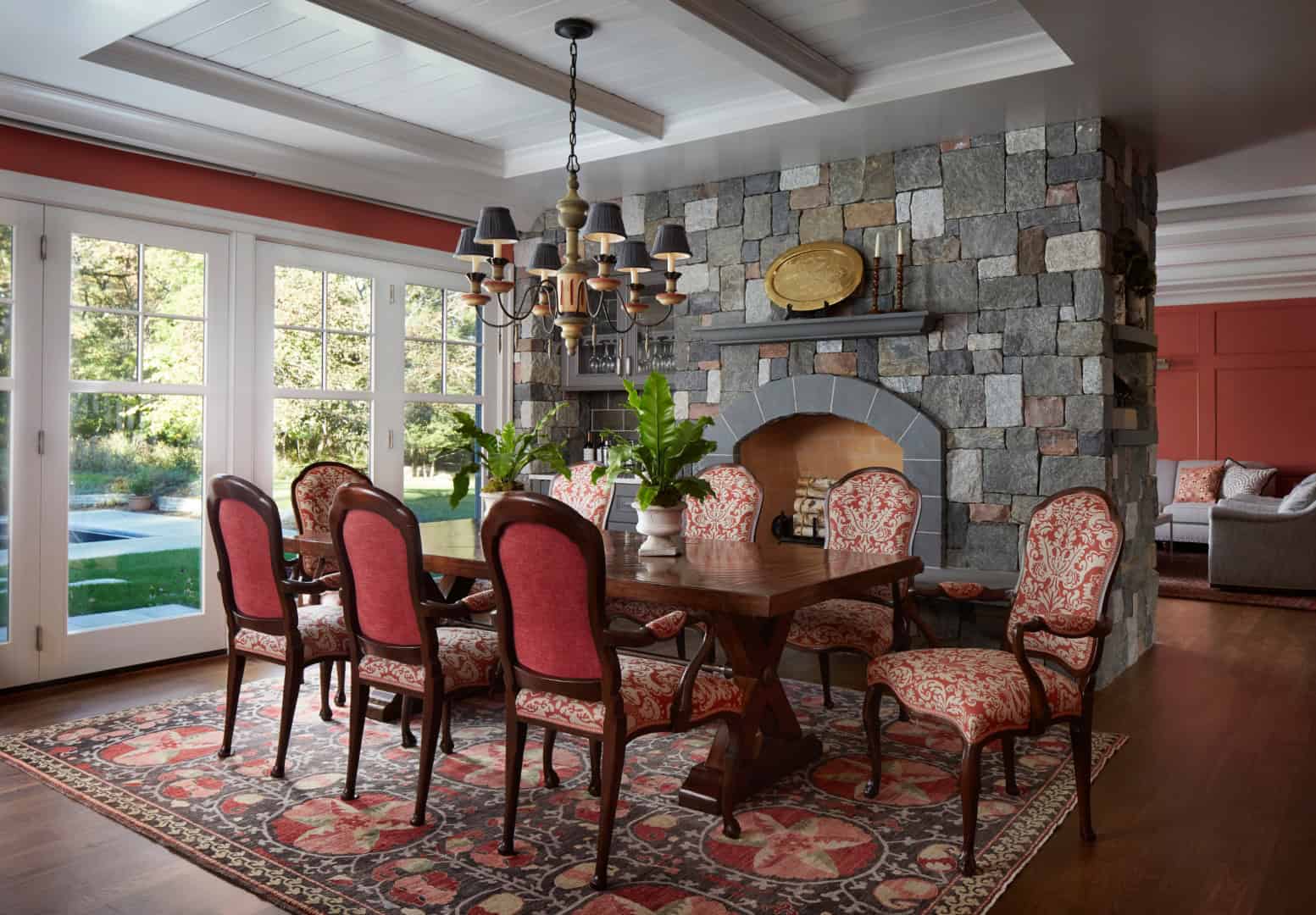 15 Cozy and Inviting Traditional Dining Room Designs for Memorable Meals