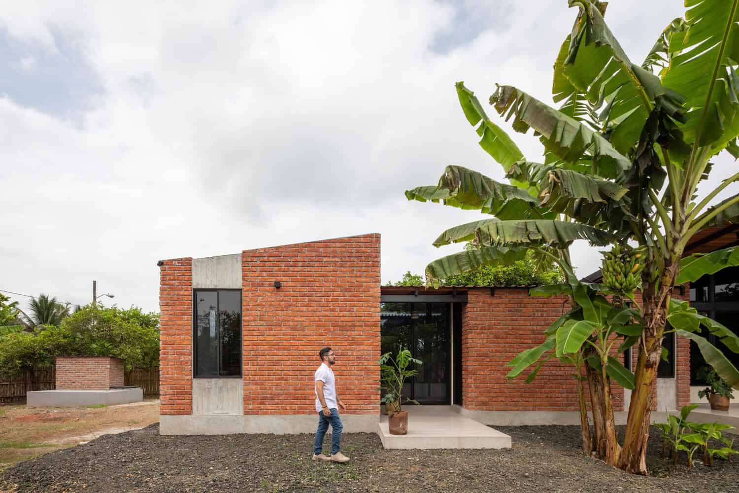 El Limonar House / Termopolio Arquitectura / Ecuador El Limonar House / Termopolio Arquitectura / Ecuador