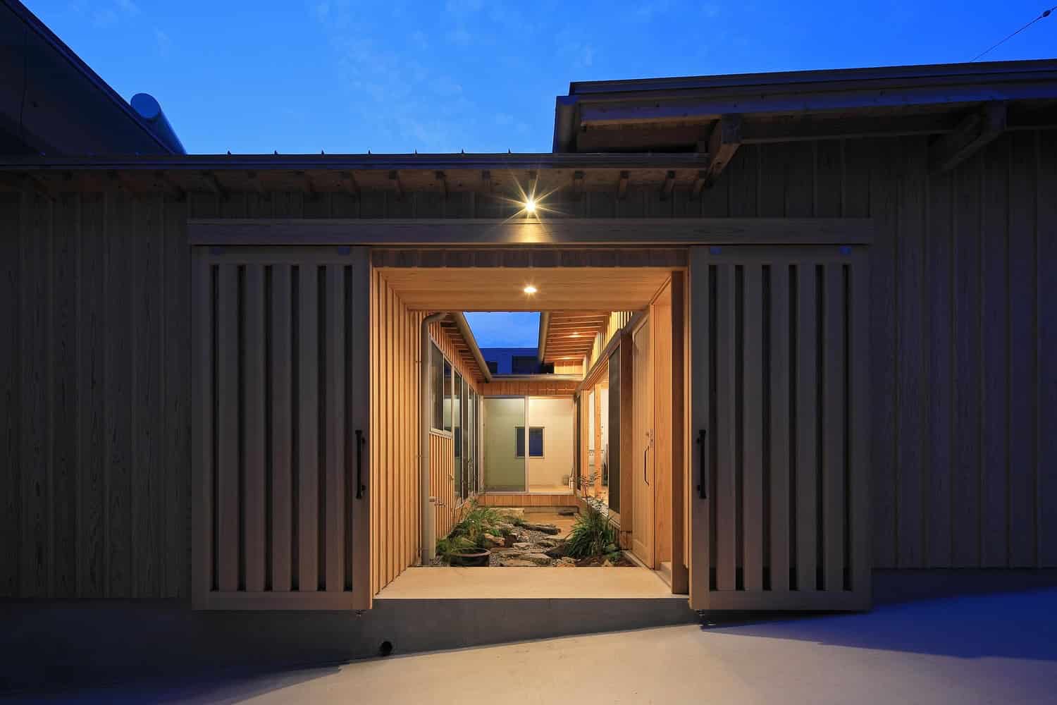 House in Kina / Takeshi Ishiodori Architecture / Japan House in Kina / Takeshi Ishiodori Architecture / Japan