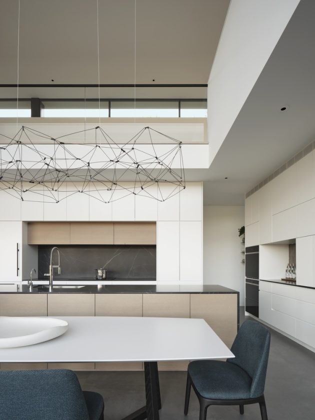 Rau Haus by Feldman Architecture in Portola Valley, California