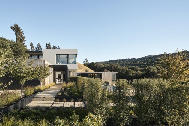 Rau Haus by Feldman Architecture in Portola Valley, California