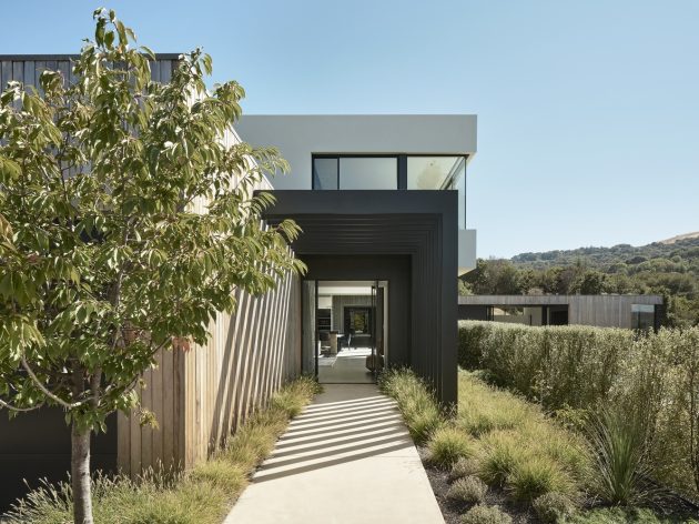 Rau Haus by Feldman Architecture in Portola Valley, California