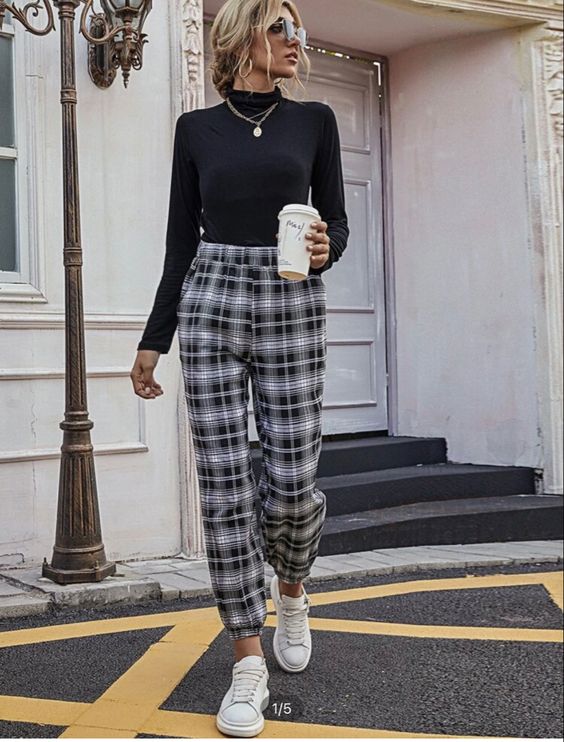 Creating Sophisticated Looks with Checkered Trousers