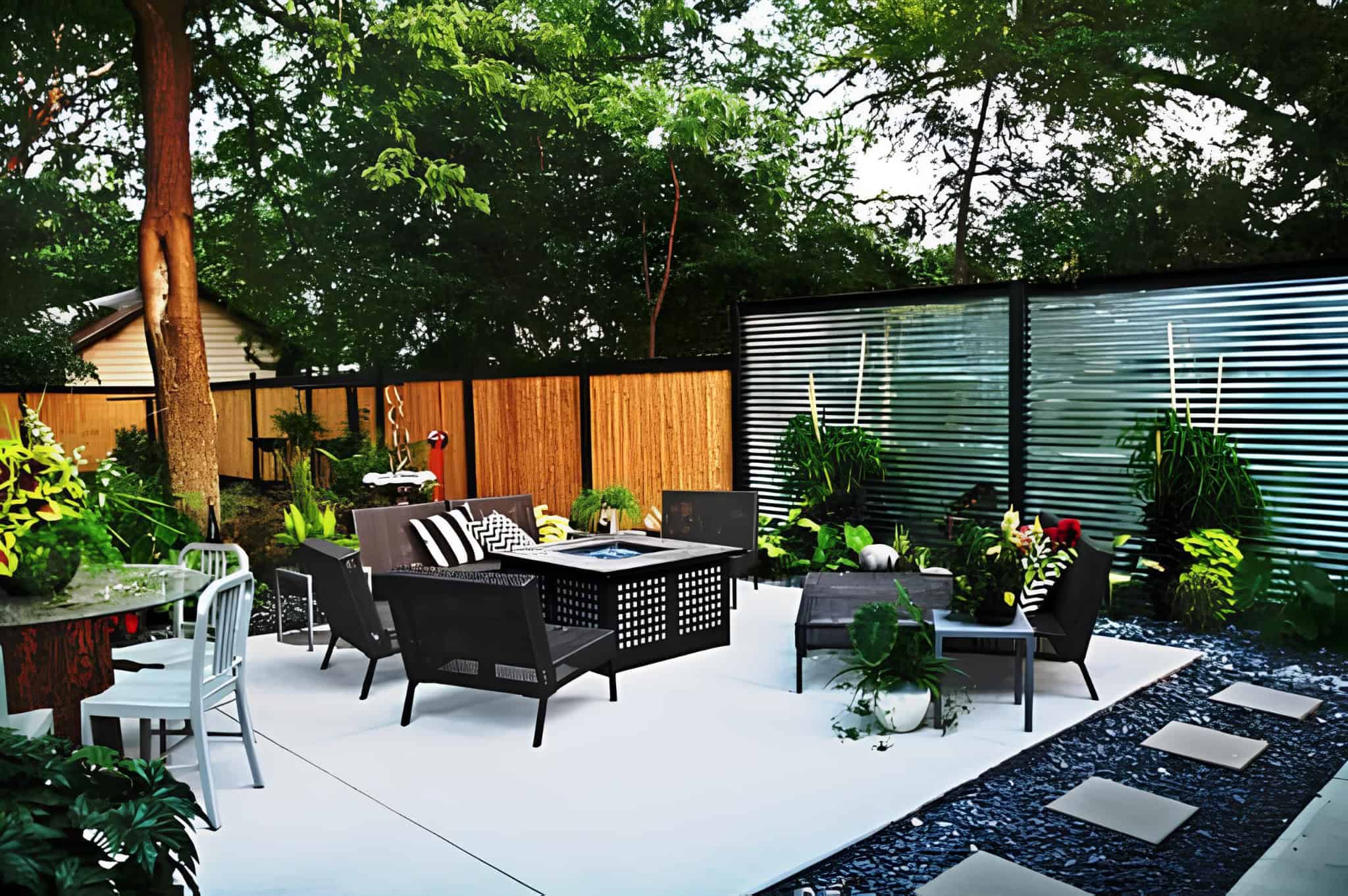 Backyard with alternating wooden and metal privacy panels
