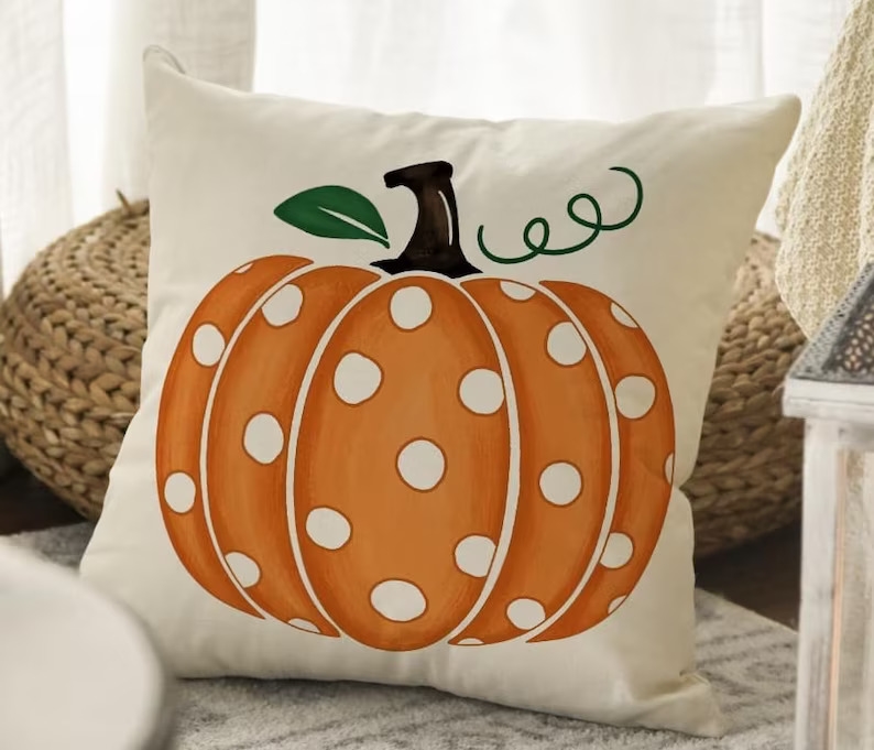 15 Autumn-Inspired Fall Pillow Designs to Spruce Up Your Space