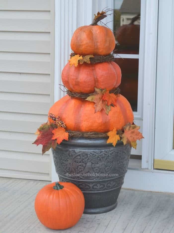 3. DIY Outdoor Real Looking Pumpkins 3. DIY Outdoor Real Looking Pumpkins