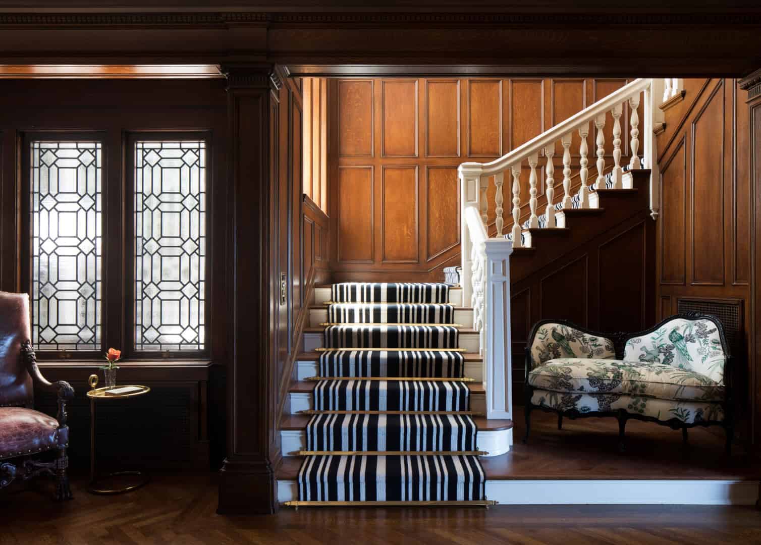 15 Glorious Traditional Stairway Ideas for Graceful Transitions 15 Glorious Traditional Stairway Ideas for Graceful Transitions