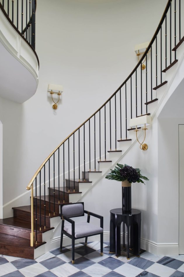 15 Glorious Traditional Stairway Ideas for Graceful Transitions