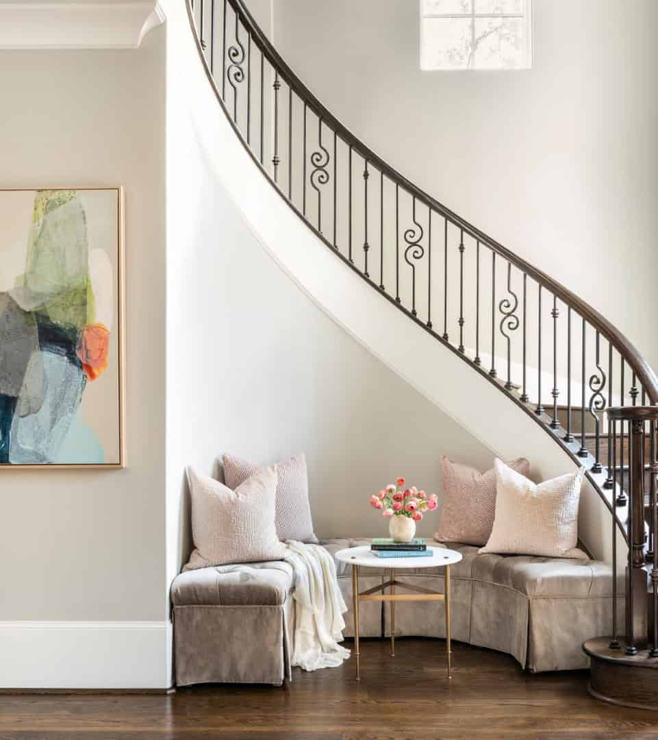 15 Glorious Traditional Stairway Ideas for Graceful Transitions 15 Glorious Traditional Stairway Ideas for Graceful Transitions