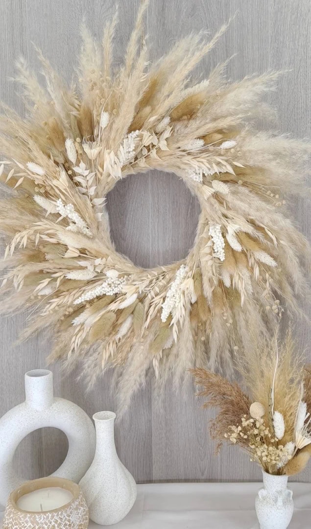 11. Pampas Grass wreath 11. Pampas Grass wreath