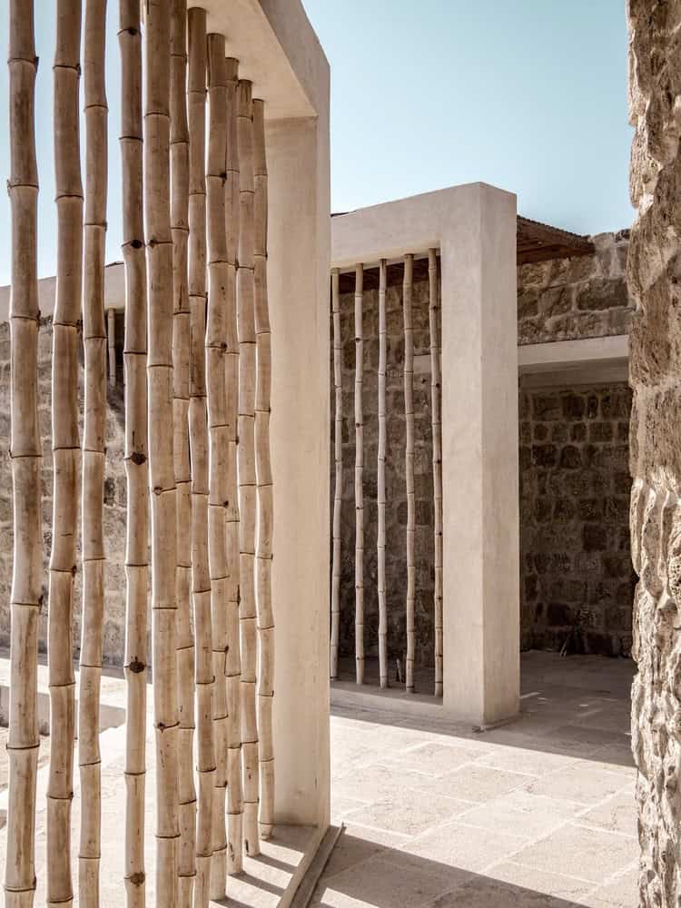 Breathing Beach House by Karm Architecture Lab: A Living Structure Shaped by Desert and Sea Breathing Beach House by Karm Architecture Lab: A Living Structure Shaped by Desert and Sea