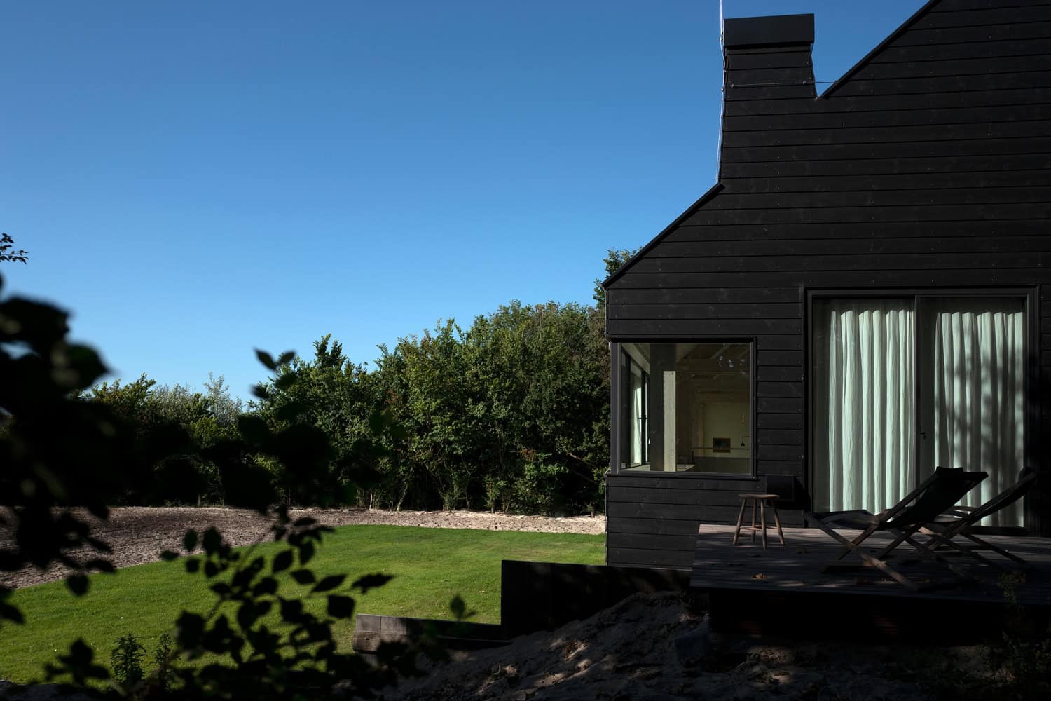 Dune House by BNLA Architecten in The Netherlands Dune House by BNLA Architecten in The Netherlands