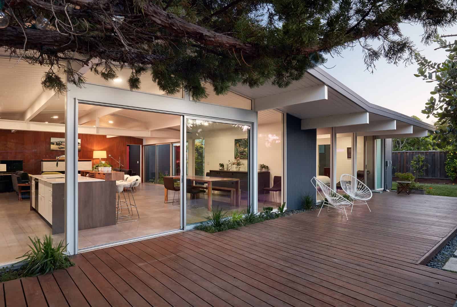Eichler Great Room by Klopf Architecture: A Modern Mid-Century Renovation in Sunnyvale Eichler Great Room by Klopf Architecture: A Modern Mid-Century Renovation in Sunnyvale