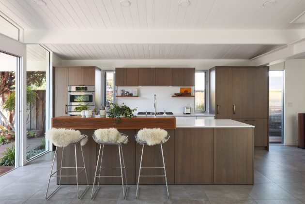 Eichler Great Room by Klopf Architecture in Sunnyvale, California